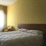 Hotel Centrale 3* Эсте