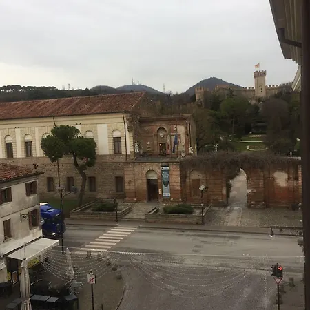 Hotel Centrale Ξενοδοχείο Este