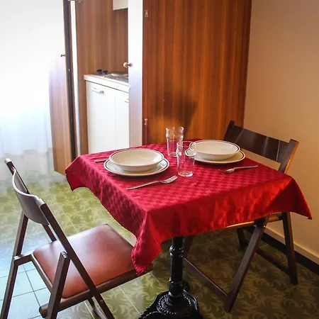 Hotel Centrale Ξενοδοχείο 3*