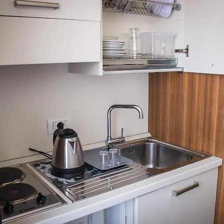 Hotel Centrale Ξενοδοχείο 3*