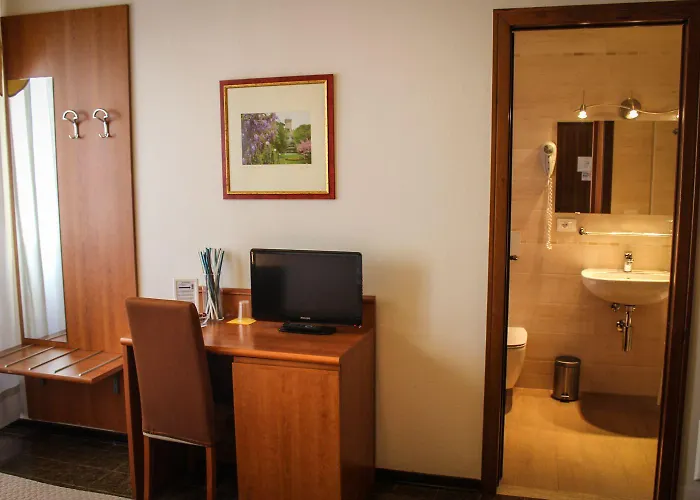 Hotel Centrale Hotel 3*