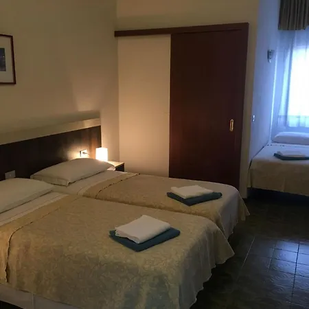 Hotel Centrale Hotel 3*