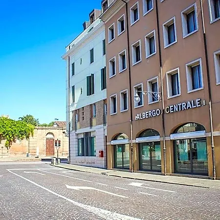 Hotel Hotel Centrale Este