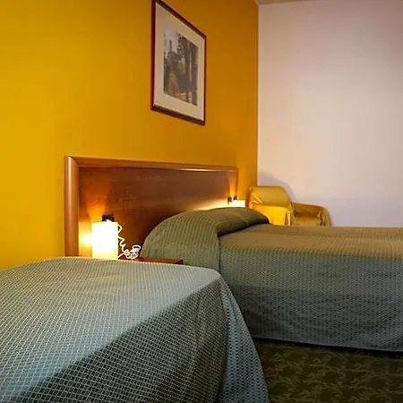 Hotel Centrale Este