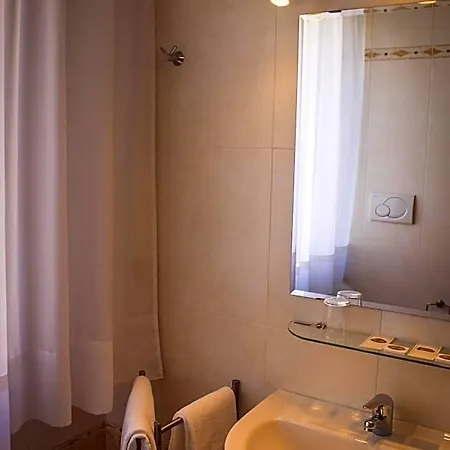 호텔 Hotel Centrale 3*