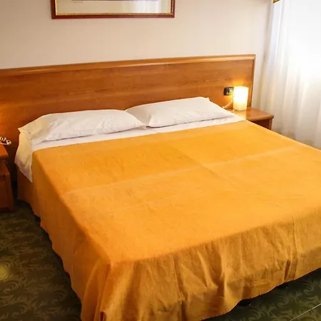 Hotel Centrale 3*