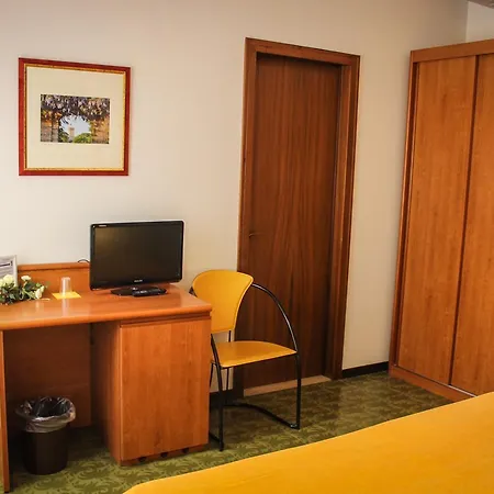 Hotel Hotel Centrale Este