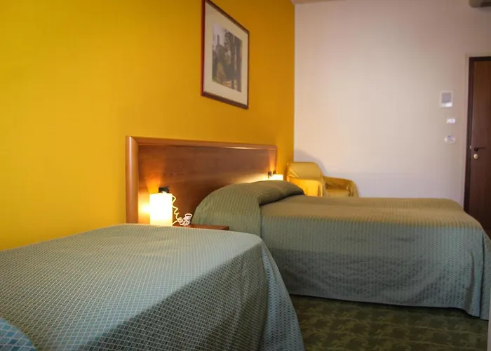 ホテル Hotel Centrale