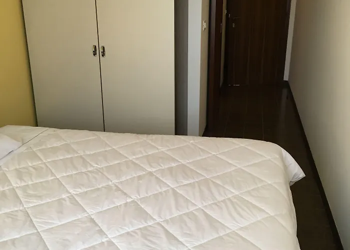 ホテル Hotel Centrale エステ