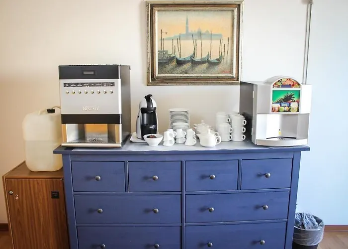 Hotel Centrale 3* Este