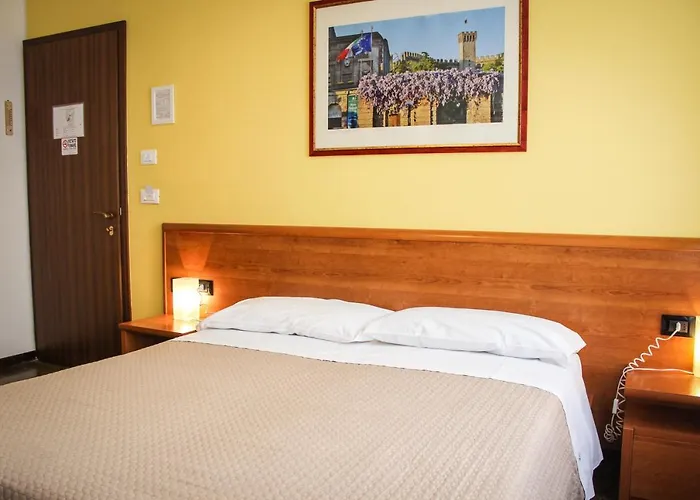 Hotel Centrale Hotel 3*